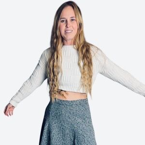 Willow & Wind cropped knit sweater